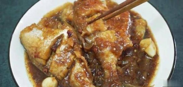 扒皮鱼又名什么鱼-红烧扒皮鱼的做法7