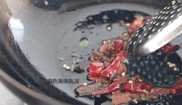 酒鬼花生怎么做酥脆-酒鬼花生的家常做法7