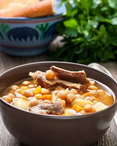 三伏天吃羊肉好不好-当归羊肉汤的功效与作用及禁忌2