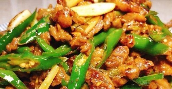 青椒牛柳是用牛的什么肉-...