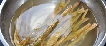老鸭汤怎么炖好喝又营养-老鸭汤的做法2