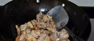 老鸭汤怎么炖好喝又营养-老鸭汤的做法9