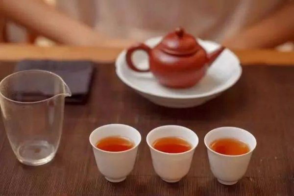 喝茶要注意哪些礼仪-推荐10个喝茶礼仪常识2