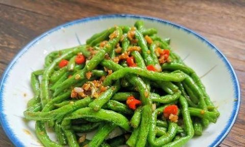 炒豆角放蚝油吗-蚝油豆角...