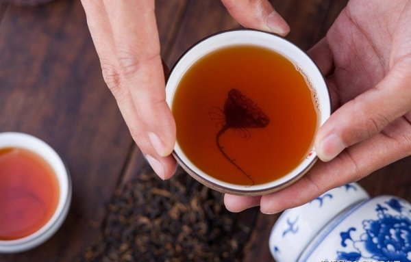 红茶保存越久越好吗-红茶长时间存放品质会提高吗1