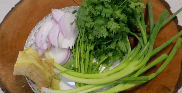 川味红辣椒油怎么做-川味红辣椒油的做法4
