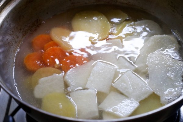 雪碧麻辣拌怎么做-雪碧麻辣拌的做法3