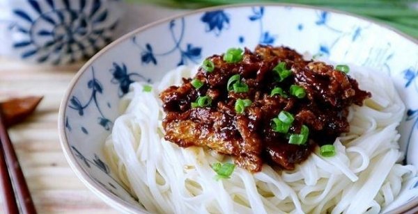 老北京炸酱面用什么酱-老...