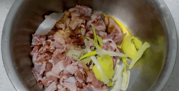 川味干锅鸭怎么烧-川味干锅鸭的做法2