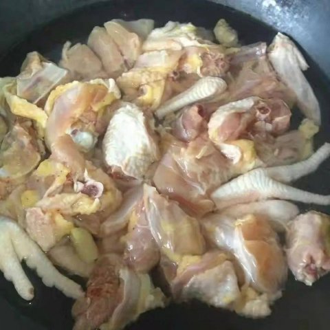 饭店的鸡汤为什么是清汤-饭店的鸡汤怎么熬的2
