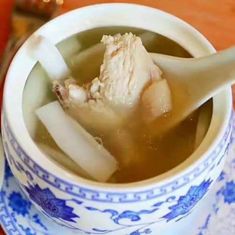 饭店的鸡汤为什么是清汤-饭店的鸡汤怎么熬的5