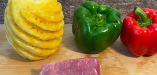 菠萝咕咾肉用什么肉-菠萝咕咾肉的家常做法2