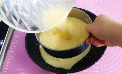 牛奶鸡蛋布丁要蒸多久-自制鸡蛋牛奶布丁的做法4