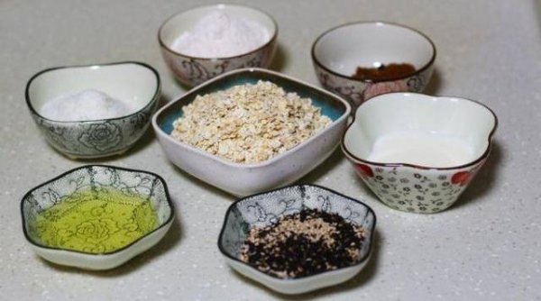 祛湿排毒吃什么点心好-红糖燕麦饼干的做法2