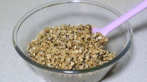 祛湿排毒吃什么点心好-红糖燕麦饼干的做法4