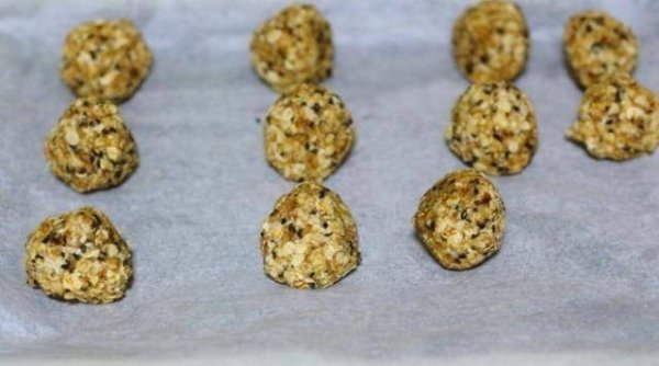 祛湿排毒吃什么点心好-红糖燕麦饼干的做法5