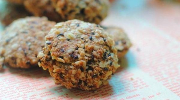祛湿排毒吃什么点心好-红糖燕麦饼干的做法8