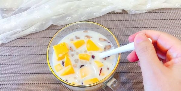秋季吃什么甜品滋润-适合...