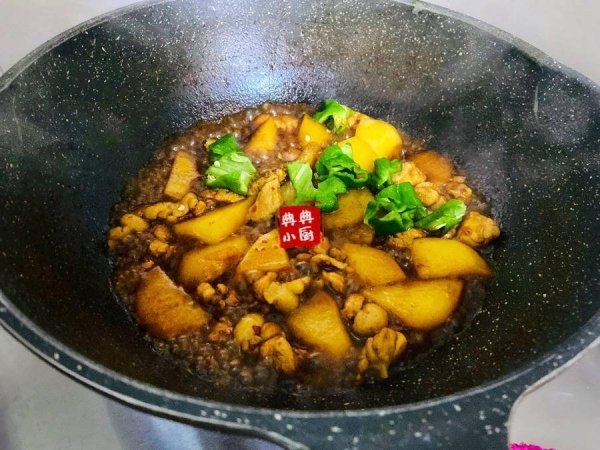 鸡丁烧土豆怎么做-鸡丁烧土豆的做法5