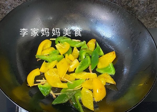 爆炒鱿鱼怎么做好吃-爆炒鱿鱼的做法7