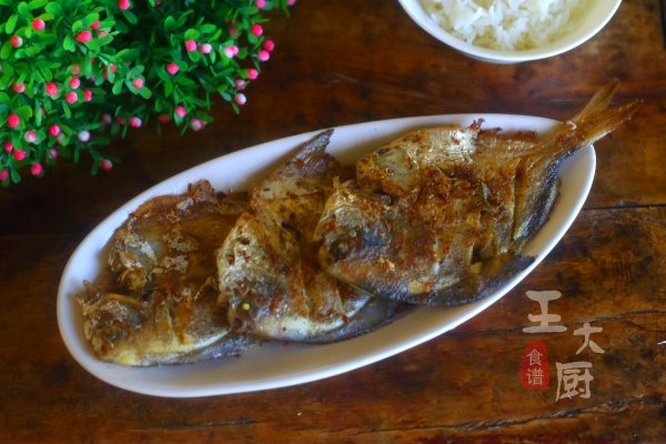 香煎鲳鱼怎么做-香煎鲳鱼的做法8