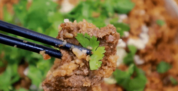 川味粉蒸牛肉要蒸多久-川味粉蒸牛肉的家常做法9
