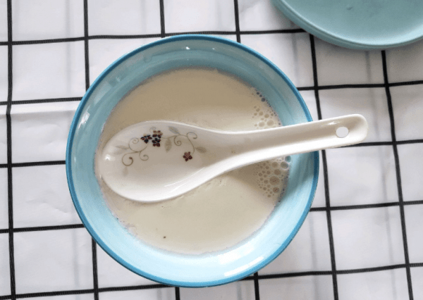姜撞奶凝固的原理是什么-姜撞奶的做法7