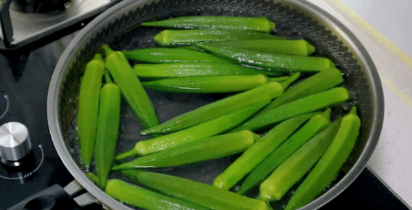 捞汁秋葵汁怎么调汁-捞汁秋葵的做法2