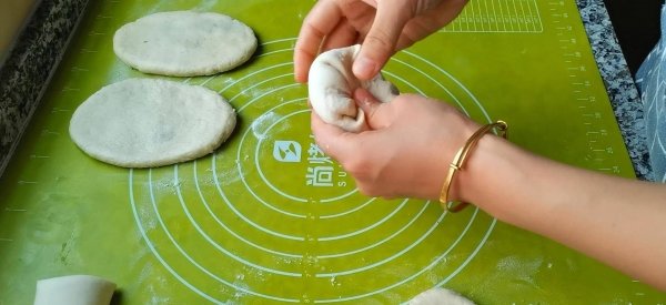豆沙烧饼怎么做-豆沙烧饼的做法13