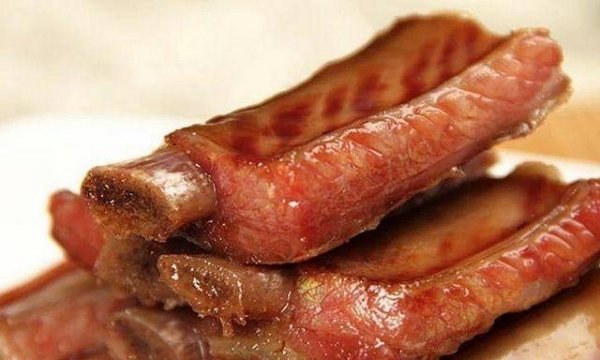 腊排骨需要焯水吗-腊排骨怎样焯水好吃4