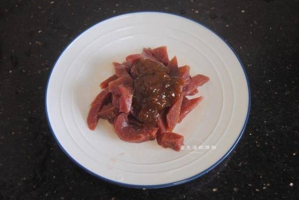 秋天牛肉怎么吃不上火-甜豆炒牛肉的家常做法3