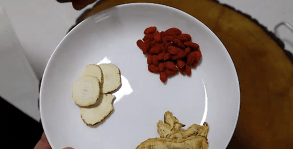 蹄花怎么做-老妈猪蹄做法5
