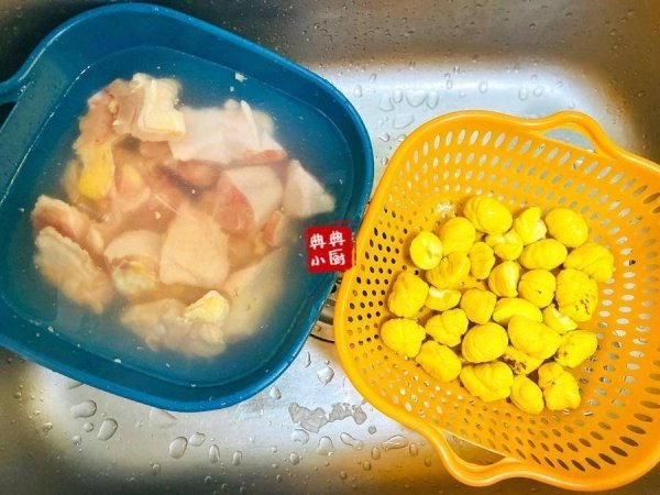 板栗烧鸡怎样做-板栗烧鸡的家常做法2