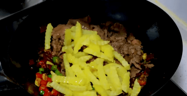 干锅牛肉怎么做才嫩-干锅牛肉的家常做法7