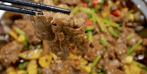 干锅牛肉怎么做才嫩-干锅牛肉的家常做法8