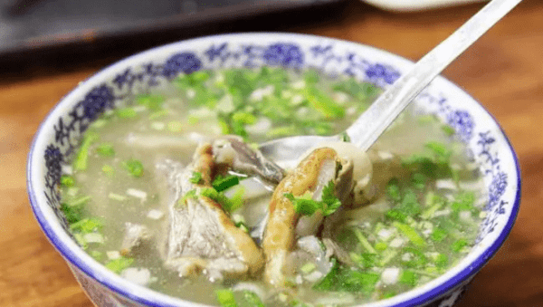 炖羊肉汤三放三不放-炖羊...
