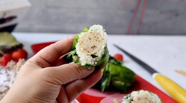 吃不完的剩饭怎么办-生菜包饭的家常做法8
