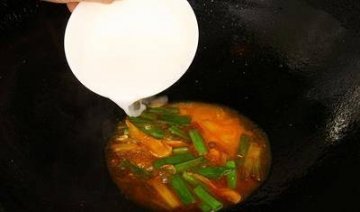 鳕鱼怎么做好吃-豆腐烧鳕鱼的做法5