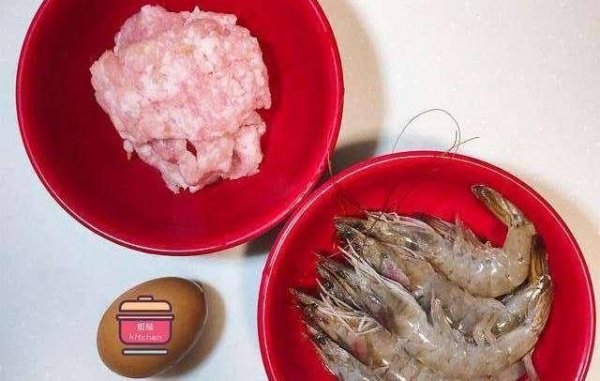 怎样包小金鱼馄饨-小金鱼馄饨的包法2