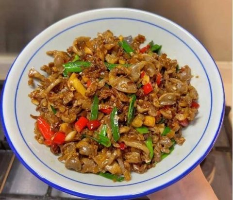 蒜苗炒鸡胗怎么做好吃-蒜苗炒鸡胗的做法1