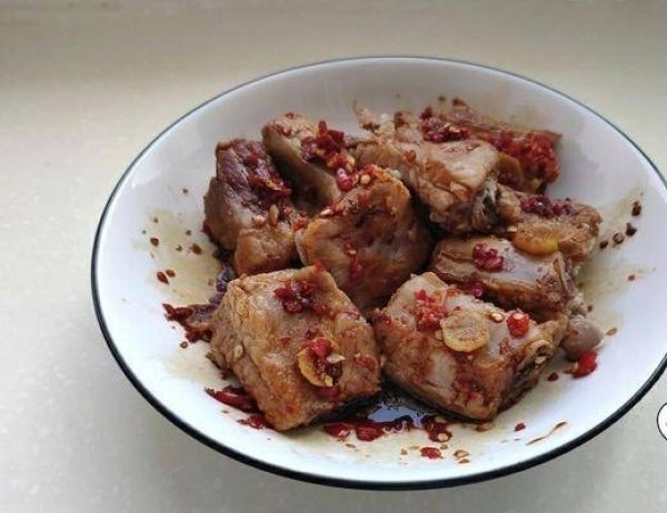 排骨蒸胡萝卜好不好吃-排骨蒸胡萝卜的做法5
