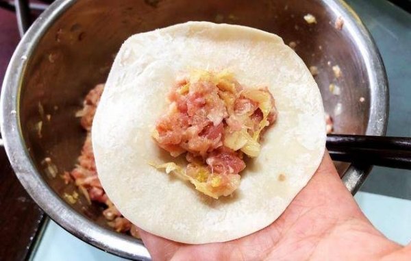 煎饺怎么做好吃-煎饺的做法7