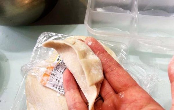 煎饺怎么做好吃-煎饺的做法8
