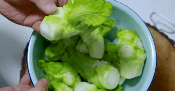 儿菜的吃法和做法-四川连锅子的做法3
