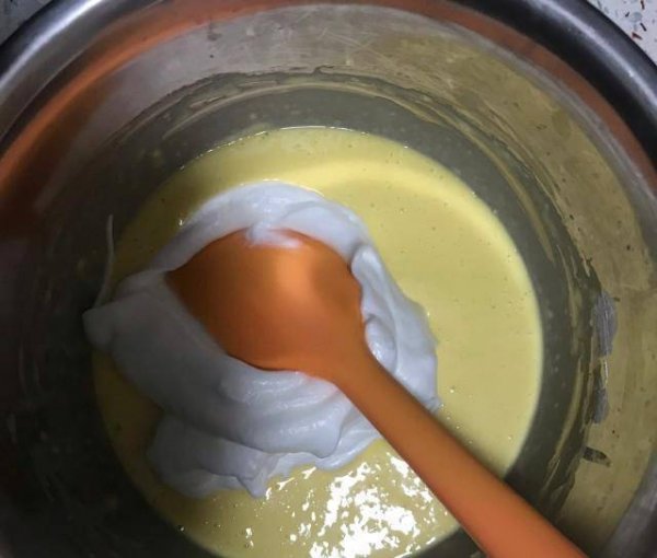 水果奶油蛋糕怎么做-水果奶油蛋糕的做法6