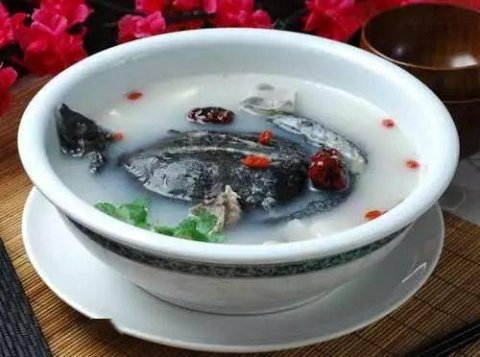秋季适合吃什么食物养生-秋季多吃哪些食物养生3