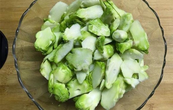 炝炒儿菜怎么炒好吃-炝炒儿菜的做法5