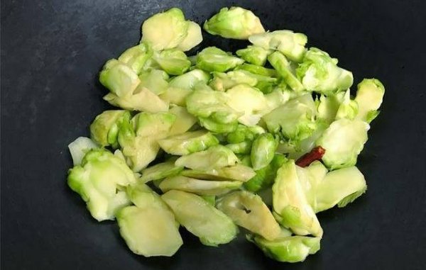 炝炒儿菜怎么炒好吃-炝炒儿菜的做法8