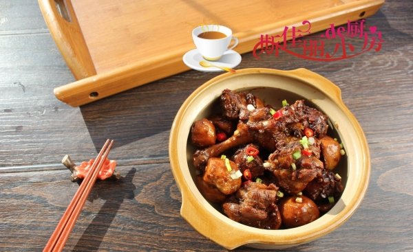 芋头鸭腿煲怎么做-芋头鸭腿煲的做法3