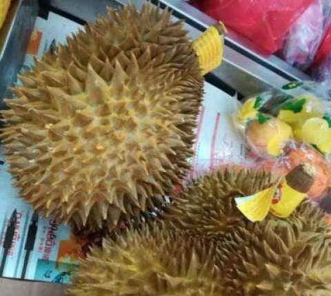 买榴莲时挑大的还是小的好-榴莲应该怎么挑选6